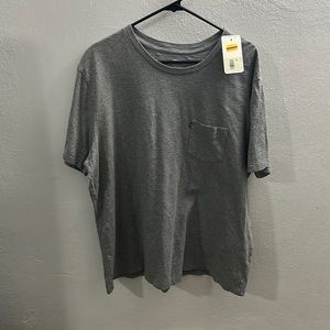 Levi’s Men’s Pocket T-Shirt. Never worn.